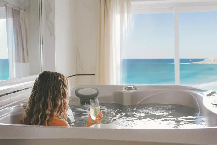 10 Best Wellness Breaks to De-stress in the UK main