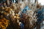 10 Reasons to Go for a Dried Flower Bouquet on Your Wedding main