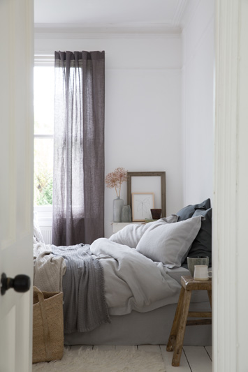 10 Tips to Update your Bedroom Under £50 interiors10 Tips to Update your Bedroom Under £50 interiors