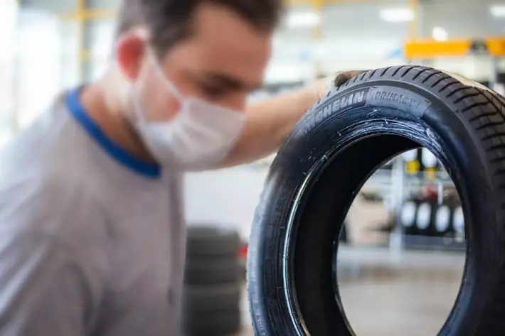 4 Reasons You Should Consider Professional Tyre Fitting & Care For Your Vehicle mechanic