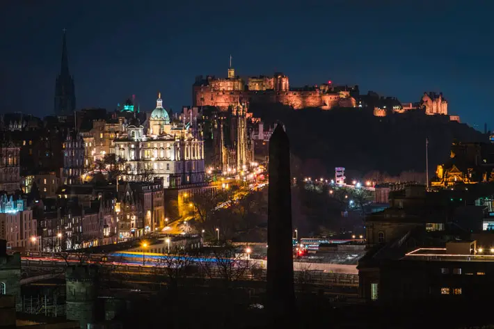 48 hours in edinburgh travel review night