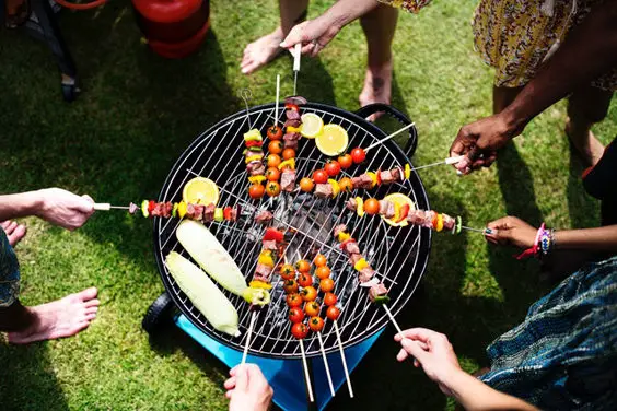 5 Best Tips for the Perfect Garden Party barbecue