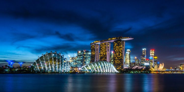 5 Reasons to Move to Singapore main