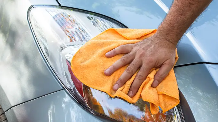 5 Tips to Keep your Car Looking New Inside and Out wash
