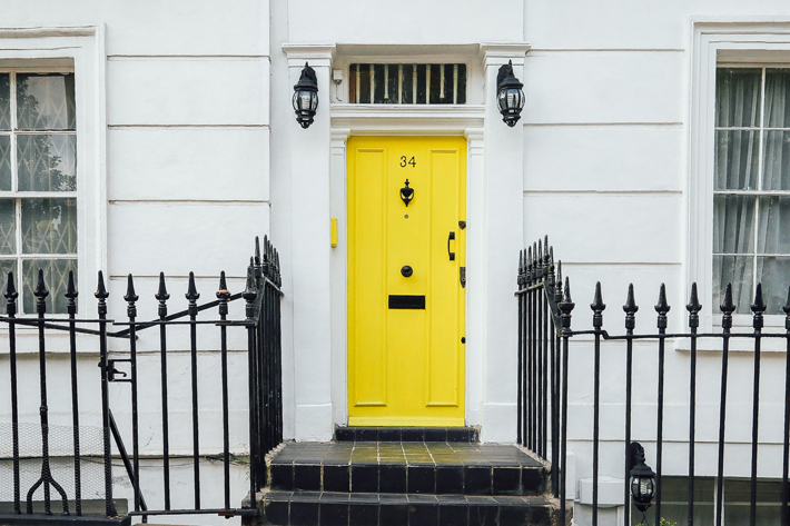 7 Benefits of Working With an Estate Agent When Buying a Home