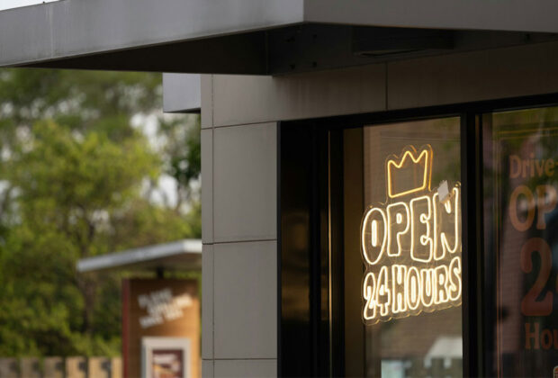 7 Things to Set Up Before Your Business Opens Its Doors (2)