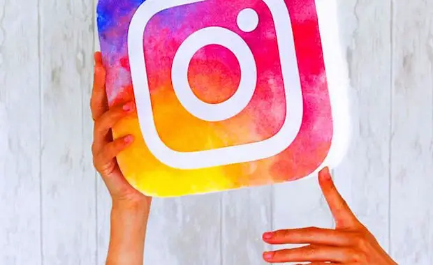 8 Huge Benefits of Increasing Followers on Instagram main