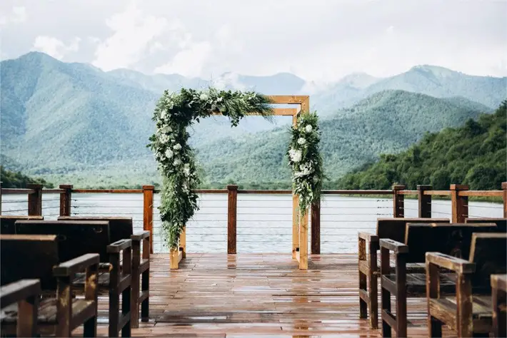 9 Useful Tips on How to Plan a Gorgeous Barn Wedding in Yorkshire flora