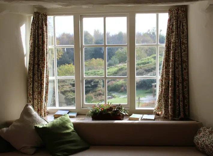 A Guide To The Types Of Window Used In English Homes