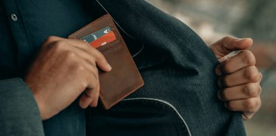 A Guide to Dealing with Customers who Refuse to Pay Their Bill main