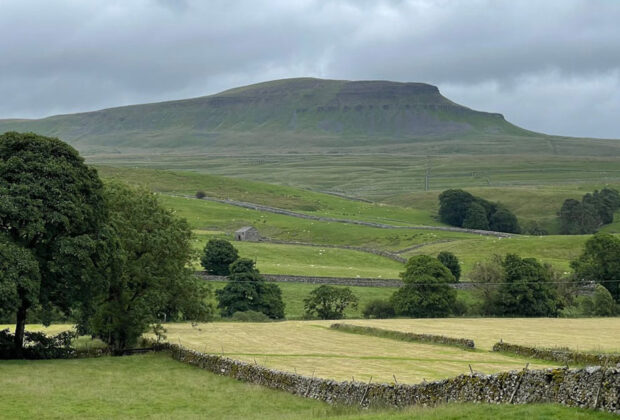 A Long Weekend in the Yorkshire Dales A Four-day Driving and Walking Notebook from Skipton to Reeth (1)