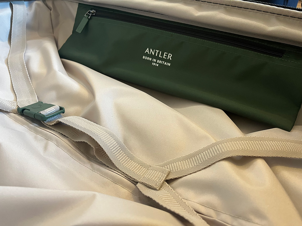 ANTLER Baggage Review