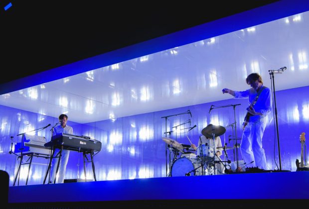 Air – Live Review – Halifax Piece Hall (3)