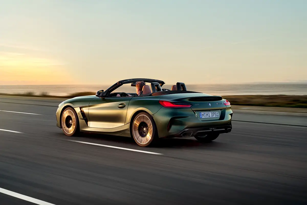 BMW G29 Z4 M40i Handschalter - Car Review