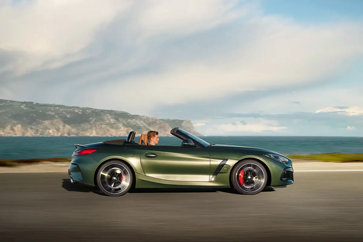BMW G29 Z4 M40i Handschalter - Car Review