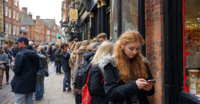 Beat the Lunchtime Rush in Yorkshire with Simple Digital Strategies (2)