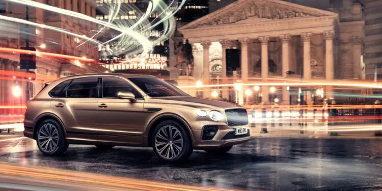 Bentley Bentayga Hybrid review cars