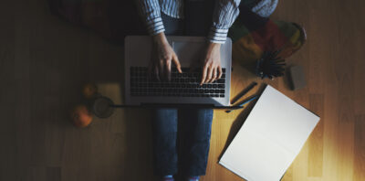 Best Ways to Entertain Yourself Online main