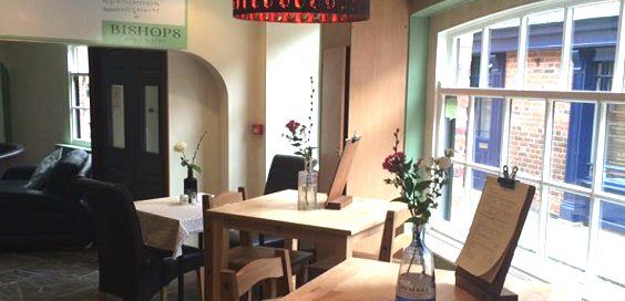 Bishop's Bar and Bistro Howden RESTAURANT REVIEW