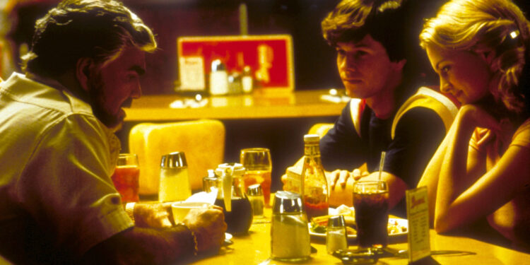 Boogie Nights (1999) Film Review