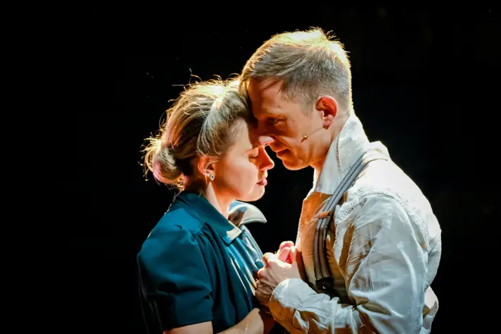 Brief Encounter – Review – Stephen Joseph Theatre, Scarborough 12