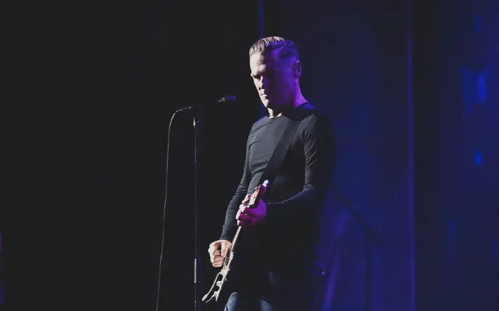 Bryan Adams – Live Review – Harewood House, Leeds solo