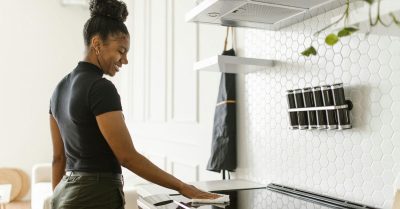 Clean Kitchens, Happy Customers Festive Hygiene Tips for Restaurants (2)