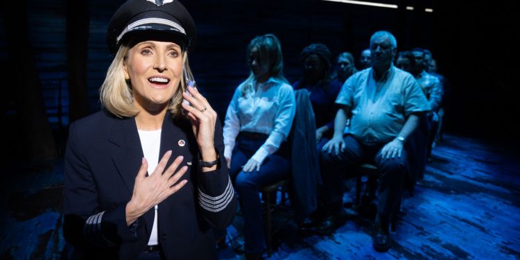 Come From Away – Review – Grand Theatre, Leeds (1)