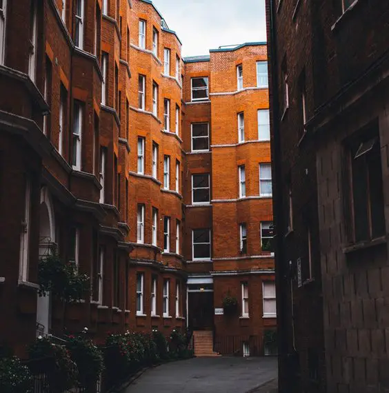 Complete Guide to Renting a Student Property in the UK house