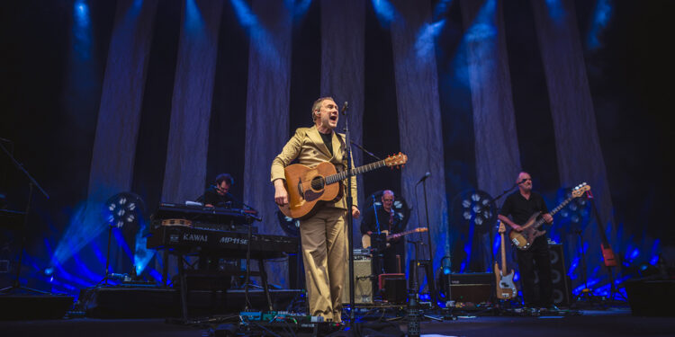David Gray The Piece Hall Halifax
