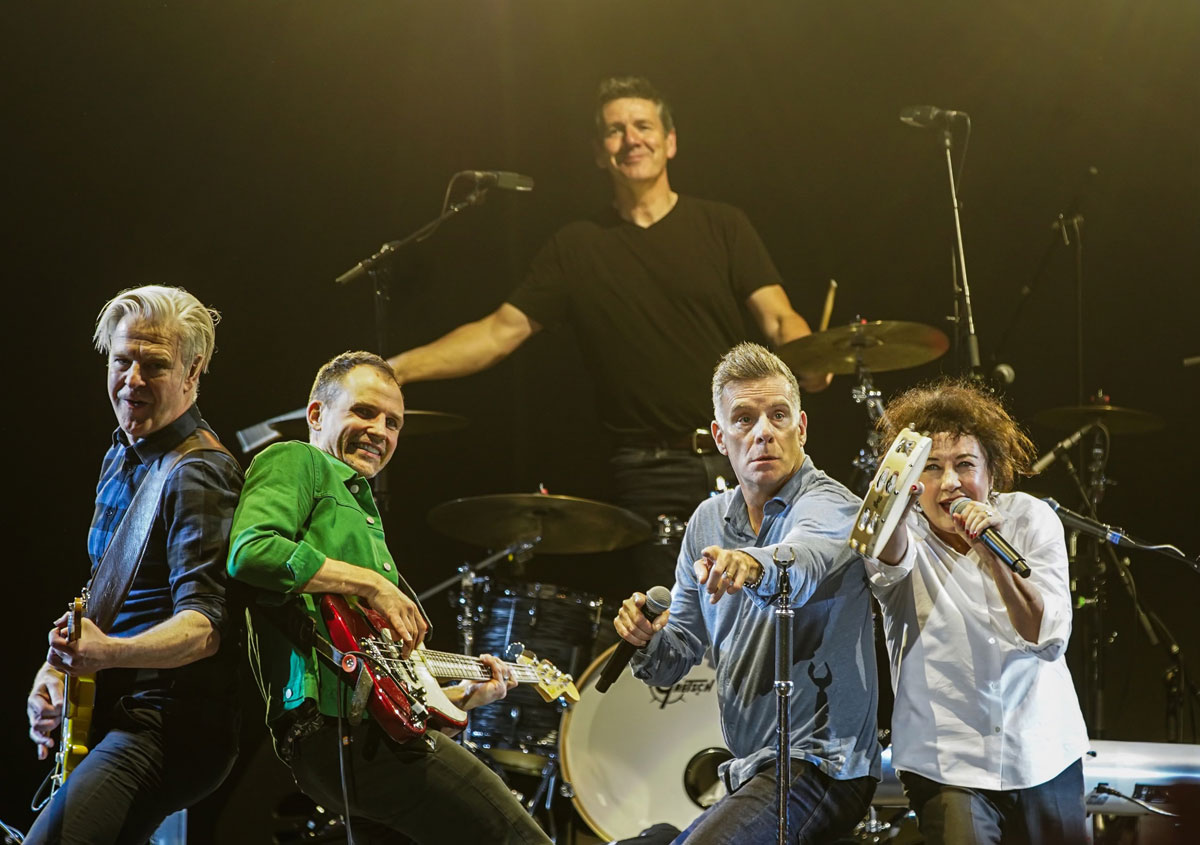 Deacon Blue – Live Review – Scarborough Open Air Theatre (2)