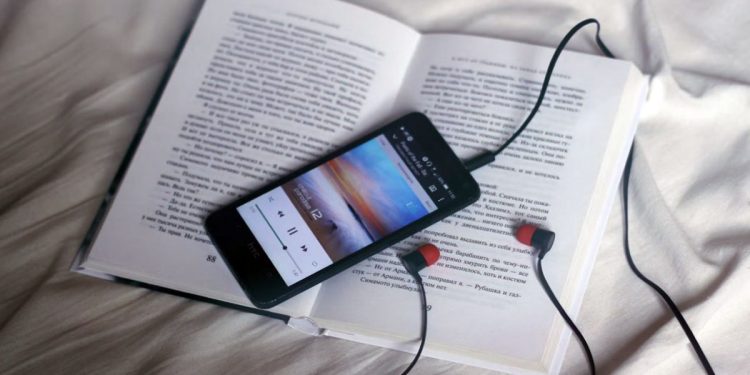 Digital Weekend Wind-Down Ideas That Don’t Involve Streaming (2)