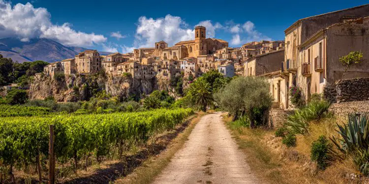 Discovering Sicilian Wine (1)