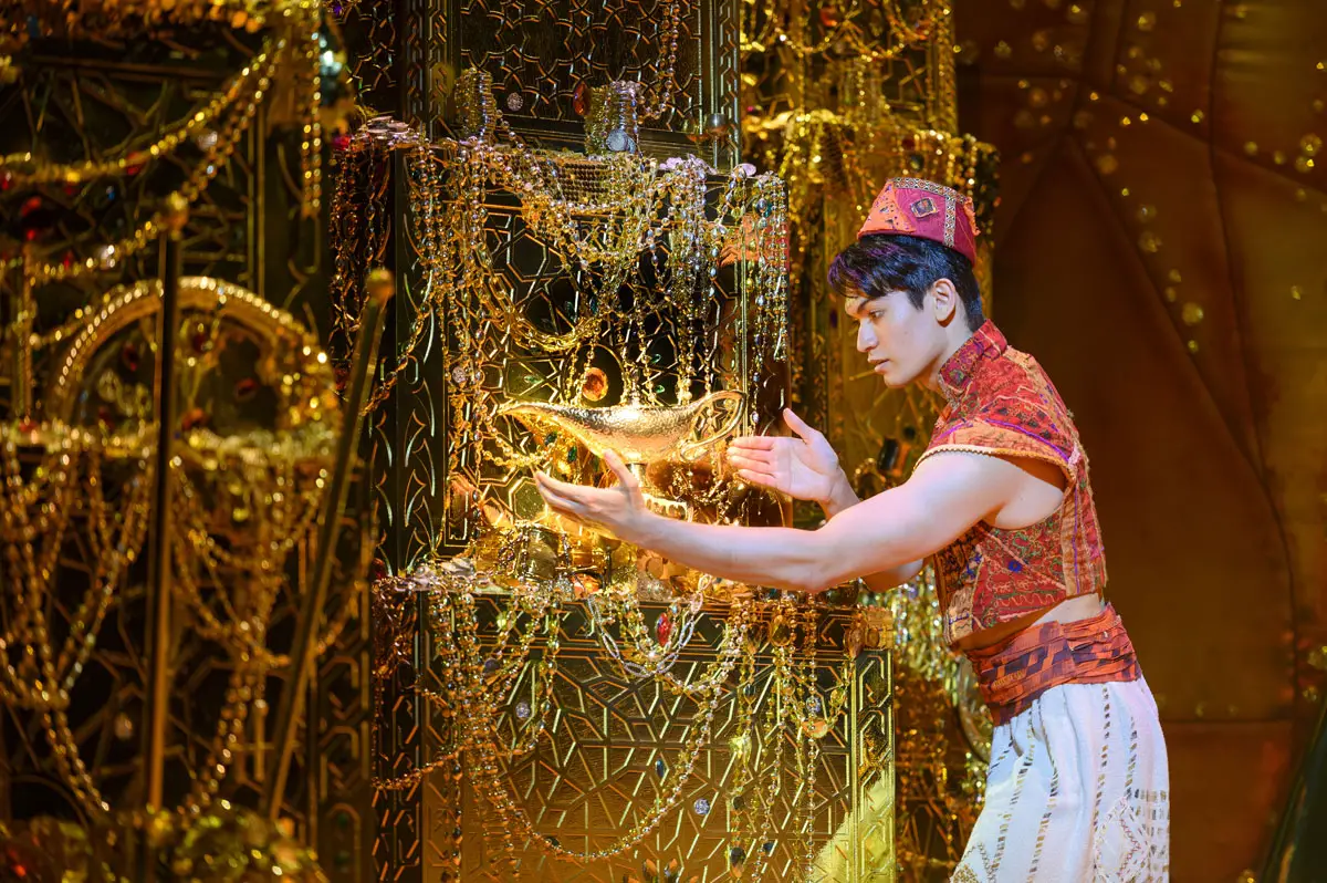 Disney’s Aladdin Review Bradford Alhambra (2)