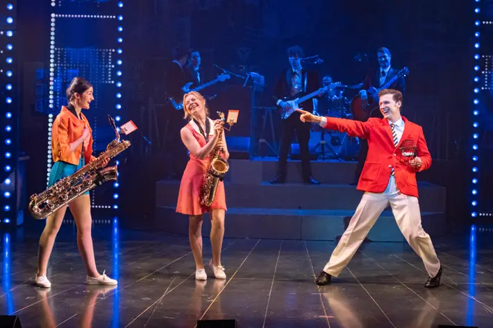 Dreamboats & Petticoats – Review – Bradford Alhambra musical