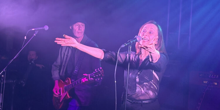 Echobelly – Live Review – Network, Sheffield (1)