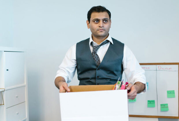Efficient Business Relocations Strategies for Minimizing Downtime and Costs (2)