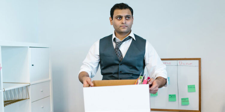 Efficient Business Relocations Strategies for Minimizing Downtime and Costs (2)