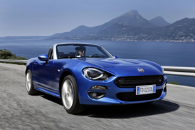 FIAT 124 spider review blue car