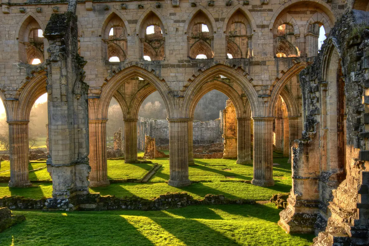 Five Stunning Natural Stone Structures in Yorkshire (1)