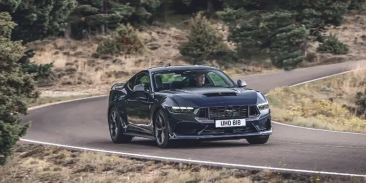 Ford Mustang Dark Horse