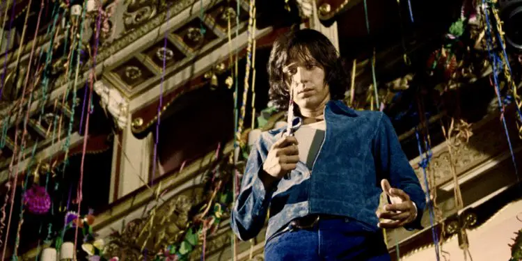 Four Flies on Grey Velvet (1973) – Film Review