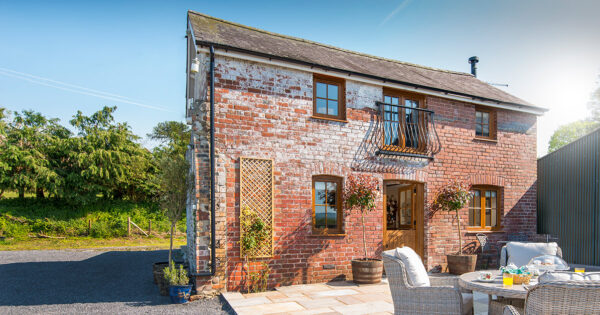 Gablebach, Black Mountain Escapes, Llangadog – Review