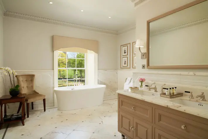 Grantley Hall, Ripon – Hotel Review grand suite bathroom