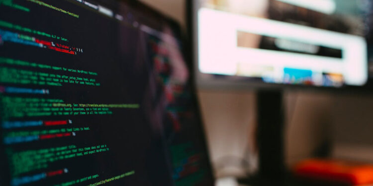 Greentech Solutions and Software Development – How Technology Drives the Renewable Energy Sector