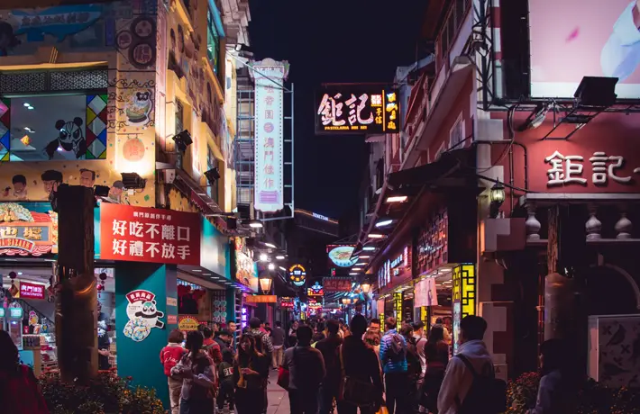 Hong Kong's Travel Bubble Might be Something Macau Should Look Into street