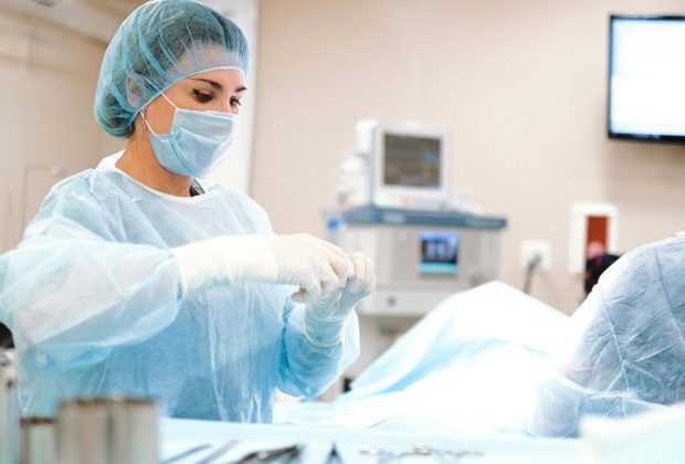How To Offer Support When Someone Is Recovering From Surgery (2)