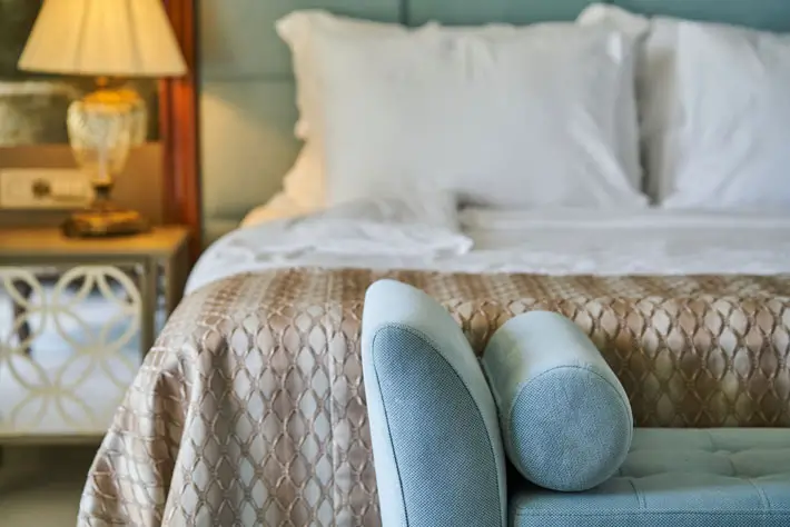How To Turn Your Home Into a 5-Star Getaway bedroom