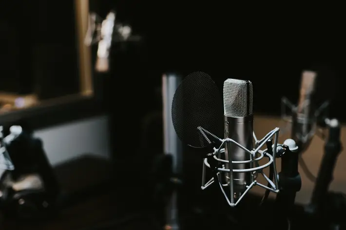 How To Use Social Media To Grow Your Podcast Audience