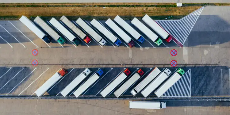How an Integrated Fleet Management Solution can Improve Overall Efficiency and Driver Safety
